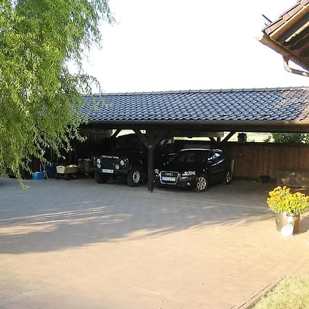 Carol's Country-house